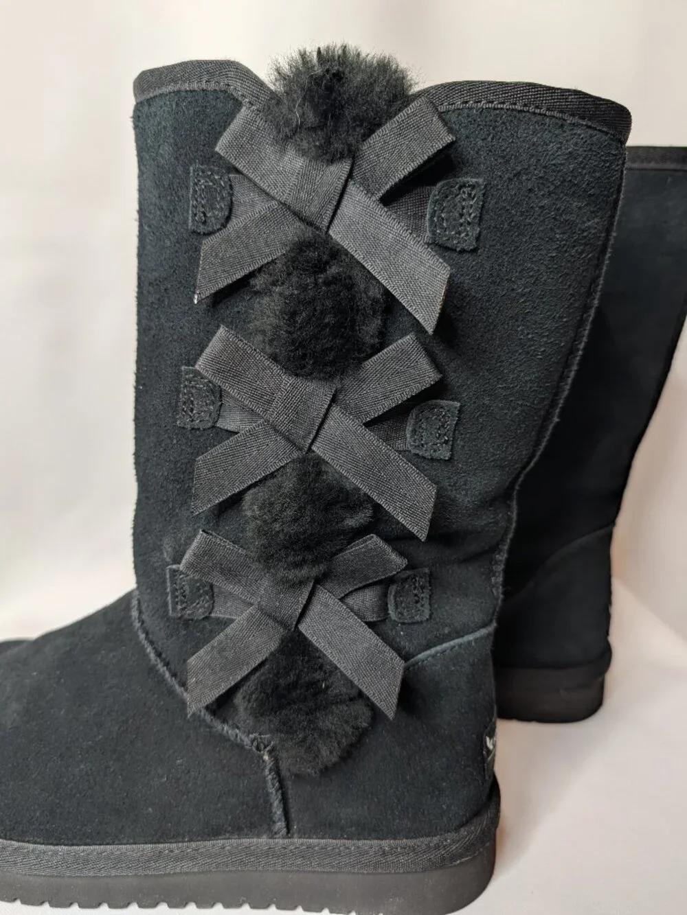 Kookaburra by UGG Victoria Tall Black Suede Bow Boots - size 7